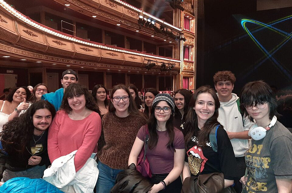 Asistencia de Alumnos de Bachillerato de Música y Artes Escénicas al Teatro de la Zarzuela
